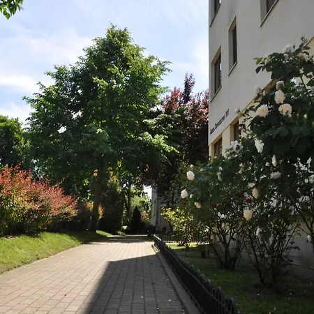 Apartament Orlowo Morze I Las Apartment *